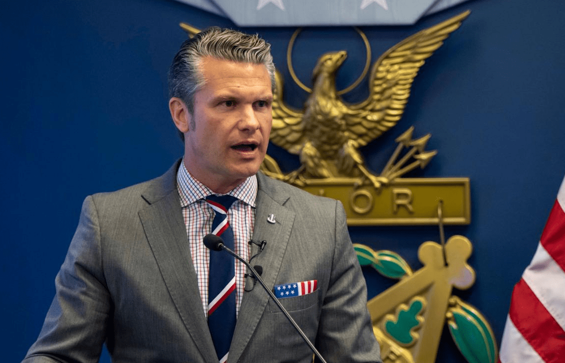 Термінова нарада Пентагону: чи готує США нову велику війну?