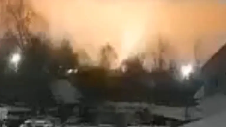 Потужні вибухи у Львові після запуску балістичної ракети «Орешник», атаки по всій Україні