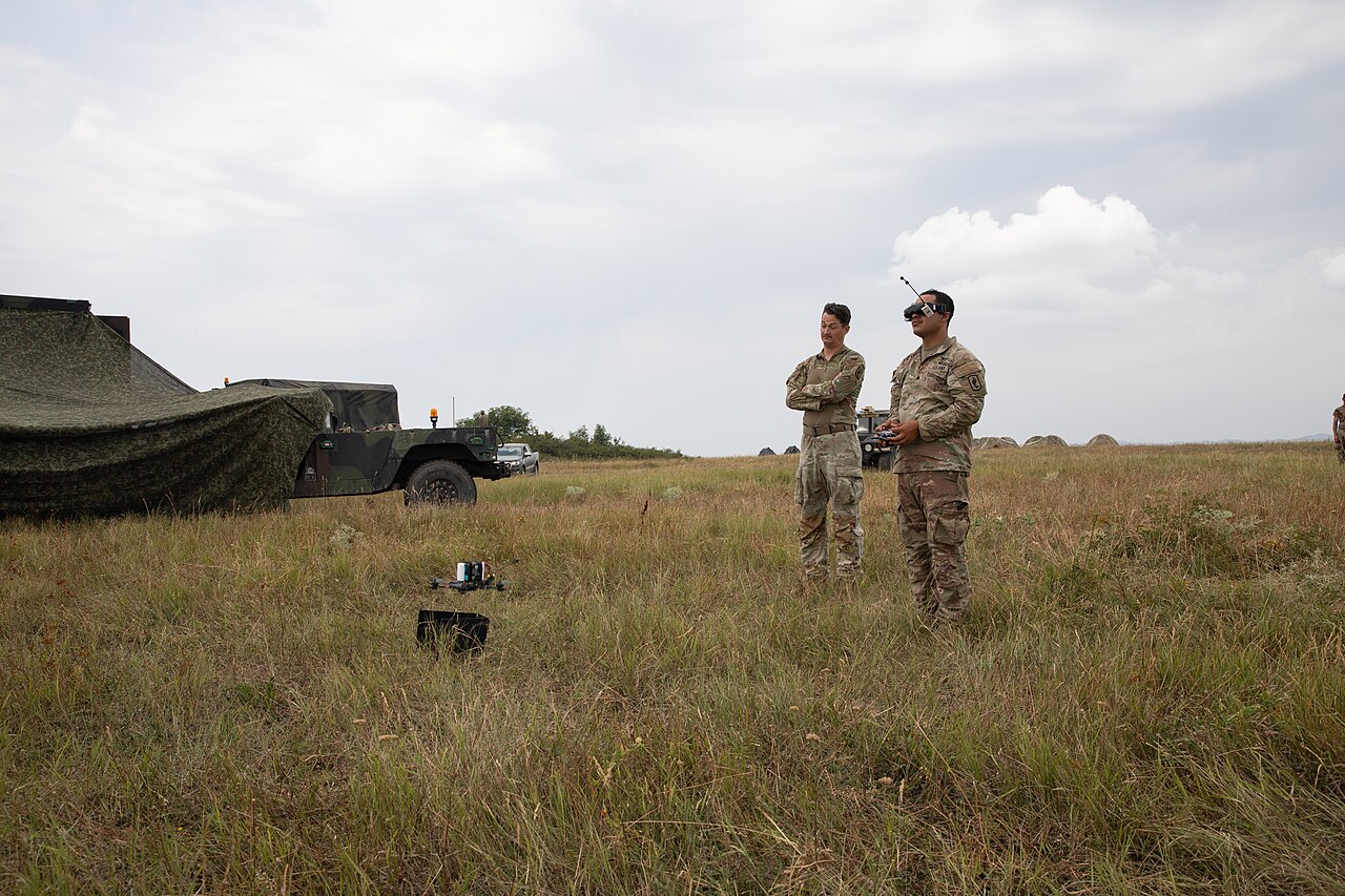 1280px-3D_Printed_Precision-_U_S_Army_Leverages_FPV_and_Delivery_Drones_During_Agile_Spirit_25_%289234067%29
