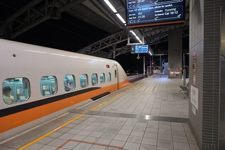 1280px-Taiwan_High_Speed_Rail_train_157_at_Taichung_HSR_station_March_2026_2