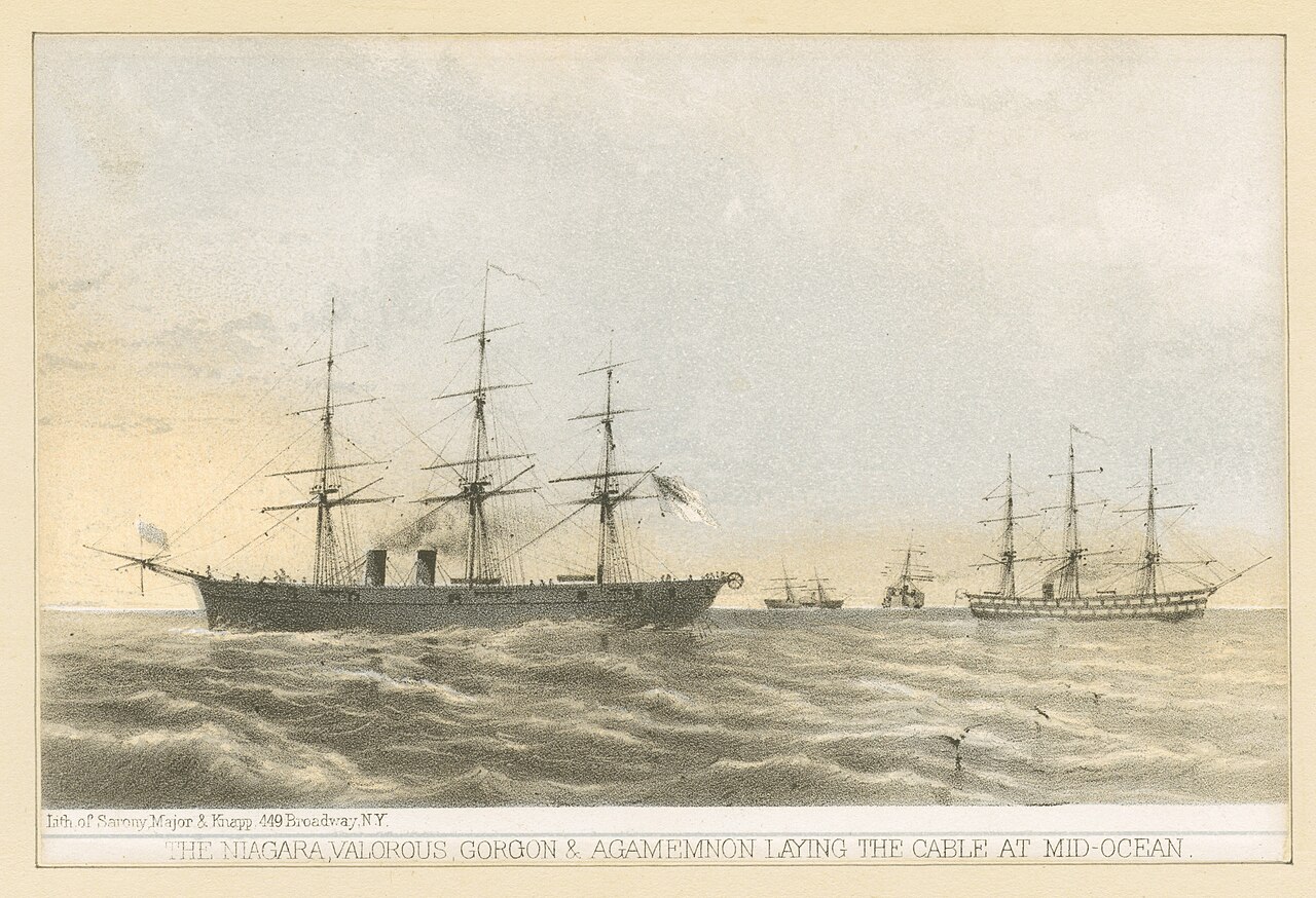 1280px-The_Niagara%2C_Valorous%2C_Gorgon_%26_Agamemnon_laying_the_cable_at_mid-ocean_%28NYPL_b13476047-424473%29