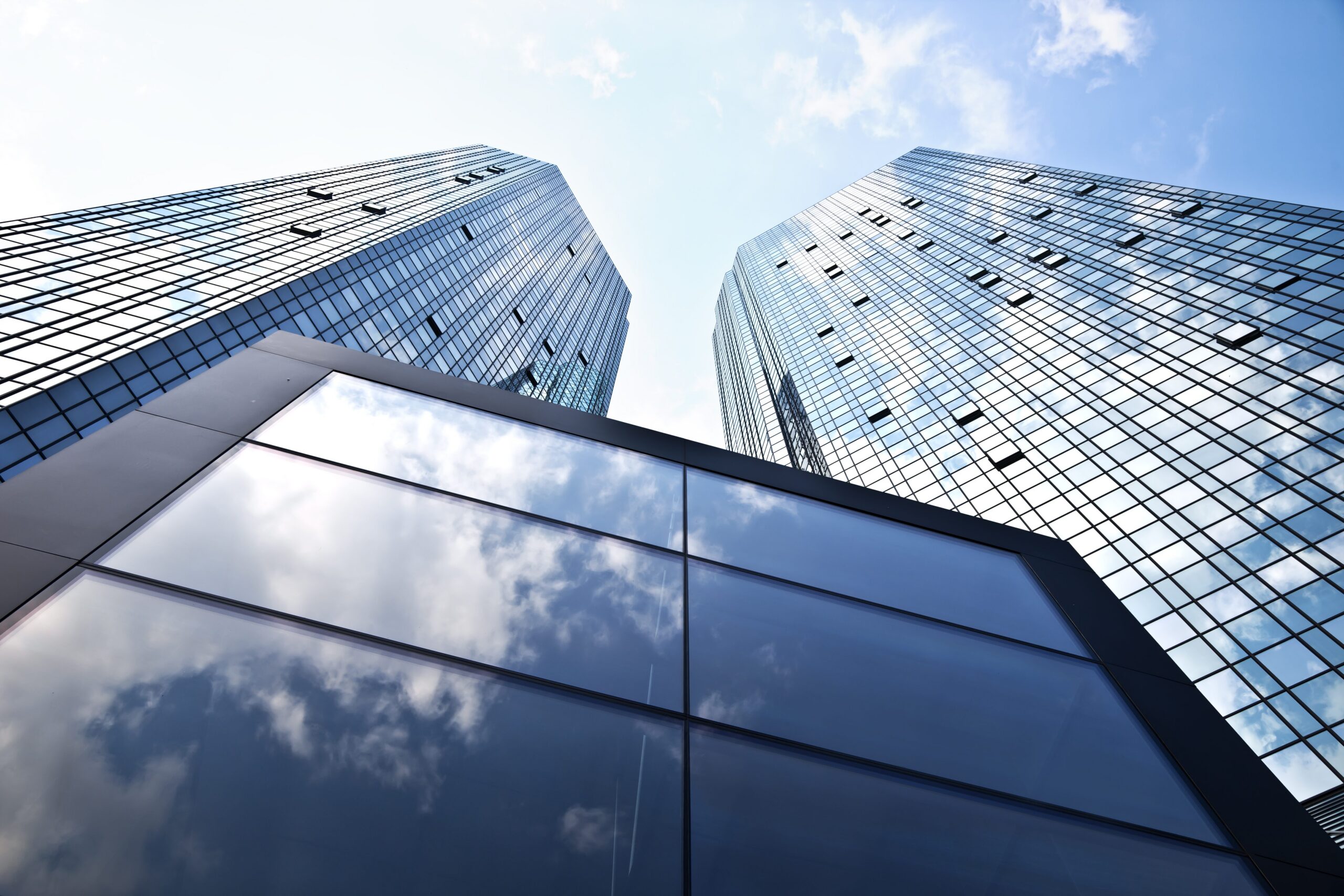 Будівля Deutsche Bank у Франкфурті -- банк, що перевів найбільший обсяг підозрілих транзакцій у FinCEN Files
